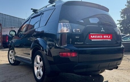 Mitsubishi Outlander III рестайлинг 3, 2008 год, 1 000 000 рублей, 6 фотография