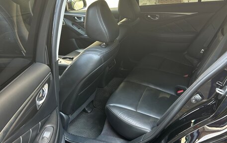 Infiniti Q50 I рестайлинг, 2017 год, 2 250 000 рублей, 12 фотография