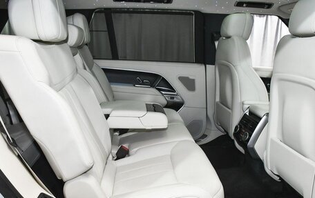 Land Rover Range Rover IV рестайлинг, 2022 год, 10 980 000 рублей, 10 фотография