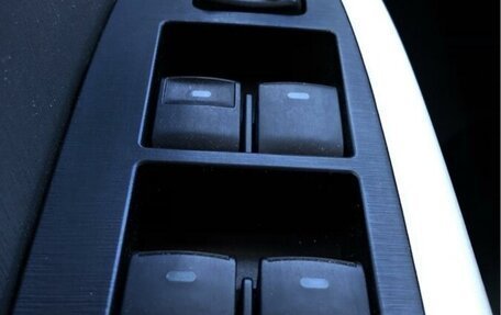 Toyota Prius, 2009 год, 1 100 000 рублей, 7 фотография