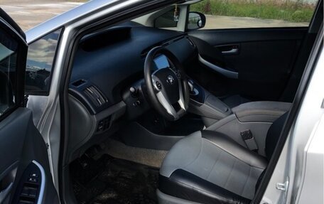 Toyota Prius, 2009 год, 1 100 000 рублей, 5 фотография