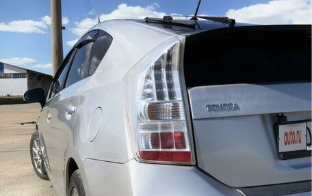 Toyota Prius, 2009 год, 1 100 000 рублей, 8 фотография