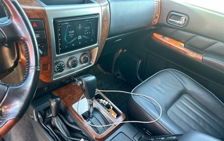 Nissan Patrol, 2008 год, 2 100 000 рублей, 19 фотография