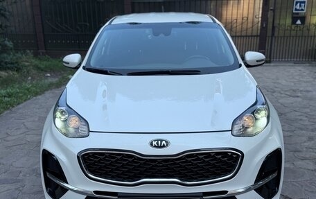 KIA Sportage IV рестайлинг, 2018 год, 1 850 000 рублей, 4 фотография