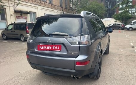 Mitsubishi Outlander III рестайлинг 3, 2008 год, 790 000 рублей, 9 фотография
