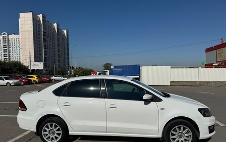 Volkswagen Polo VI (EU Market), 2015 год, 950 000 рублей, 3 фотография