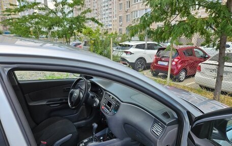 KIA Rio II, 2010 год, 720 000 рублей, 3 фотография