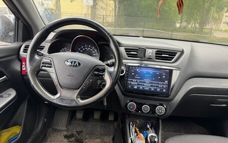 KIA Rio III рестайлинг, 2015 год, 530 000 рублей, 10 фотография