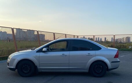 Ford Focus II рестайлинг, 2005 год, 360 000 рублей, 3 фотография
