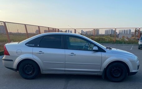 Ford Focus II рестайлинг, 2005 год, 360 000 рублей, 4 фотография