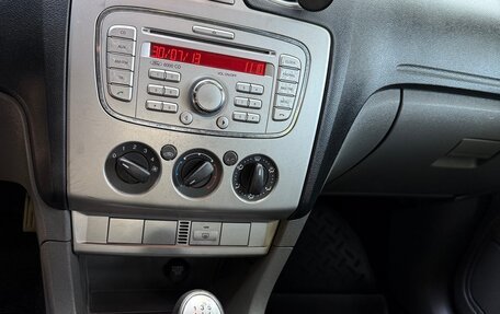 Ford Focus II рестайлинг, 2008 год, 700 000 рублей, 6 фотография