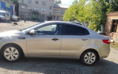 KIA Rio III рестайлинг, 2015 год, 890 000 рублей, 4 фотография