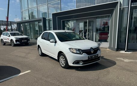 Renault Logan II, 2016 год, 589 000 рублей, 4 фотография