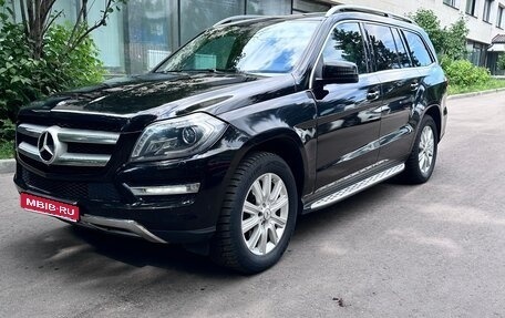 Mercedes-Benz GL-Класс, 2013 год, 2 350 000 рублей, 1 фотография
