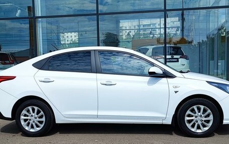 Hyundai Solaris II рестайлинг, 2021 год, 1 850 000 рублей, 5 фотография