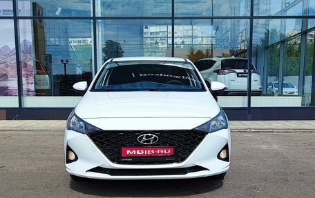 Hyundai Solaris II рестайлинг, 2021 год, 1 850 000 рублей, 3 фотография