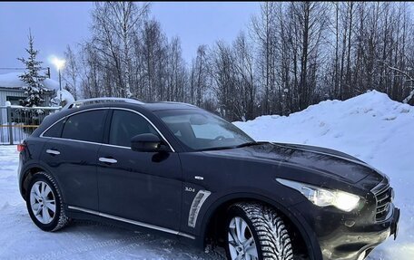 Infiniti QX70, 2016 год, 2 950 000 рублей, 5 фотография