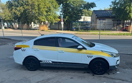 KIA Rio IV, 2018 год, 570 000 рублей, 4 фотография
