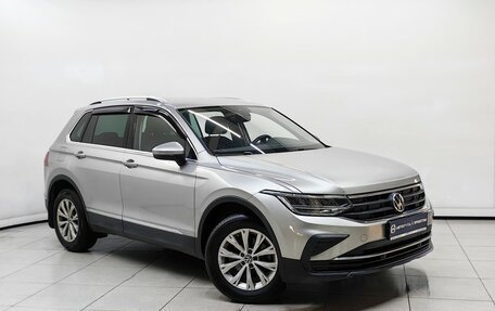 Volkswagen Tiguan II, 2022 год, 2 499 000 рублей, 1 фотография