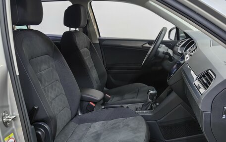 Volkswagen Tiguan II, 2022 год, 2 499 000 рублей, 7 фотография