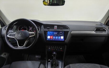 Volkswagen Tiguan II, 2022 год, 2 499 000 рублей, 12 фотография