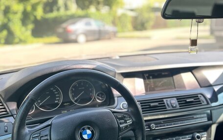 BMW 5 серия, 2012 год, 1 130 000 рублей, 8 фотография