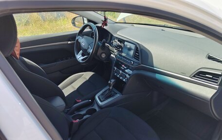 Hyundai Elantra VI рестайлинг, 2020 год, 1 599 000 рублей, 15 фотография