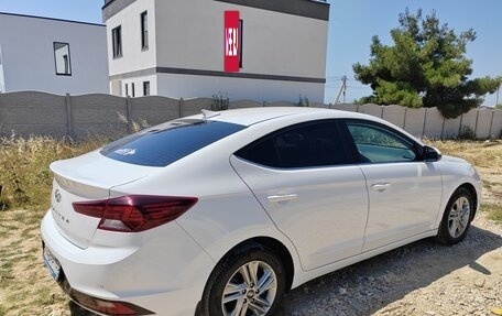 Hyundai Elantra VI рестайлинг, 2020 год, 1 599 000 рублей, 9 фотография