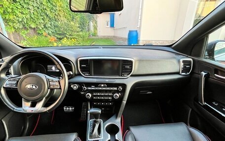KIA Sportage IV рестайлинг, 2020 год, 2 450 000 рублей, 17 фотография