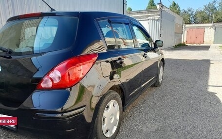 Nissan Tiida, 2010 год, 750 000 рублей, 3 фотография