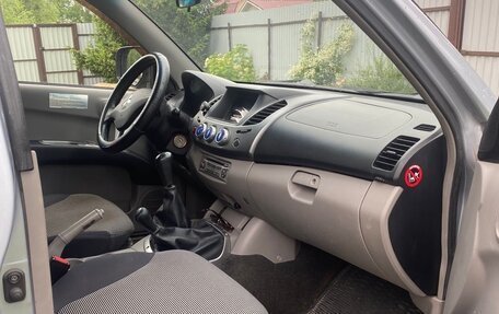 Mitsubishi L200 IV рестайлинг, 2008 год, 1 250 000 рублей, 7 фотография