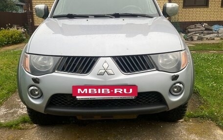 Mitsubishi L200 IV рестайлинг, 2008 год, 1 250 000 рублей, 2 фотография