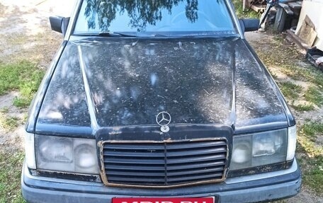 Mercedes-Benz E-Класс, 1992 год, 250 000 рублей, 5 фотография