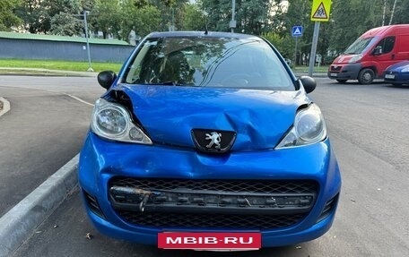 Peugeot 107 I рестайлинг, 2010 год, 340 000 рублей, 11 фотография