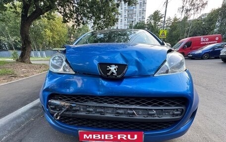 Peugeot 107 I рестайлинг, 2010 год, 340 000 рублей, 35 фотография