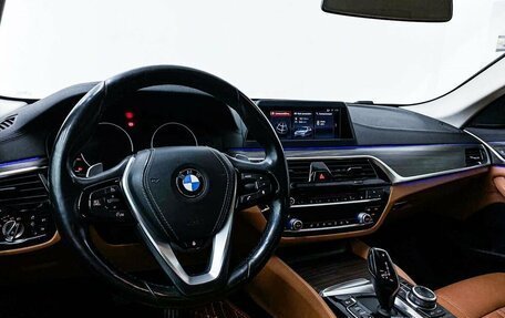 BMW 5 серия, 2018 год, 3 500 000 рублей, 8 фотография
