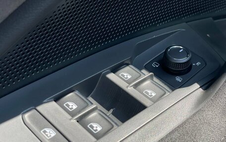Volkswagen Tiguan, 2025 год, 4 650 000 рублей, 10 фотография