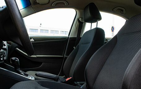 Volkswagen Jetta VI, 2013 год, 999 000 рублей, 9 фотография
