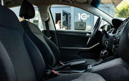 Volkswagen Jetta VI, 2013 год, 999 000 рублей, 12 фотография
