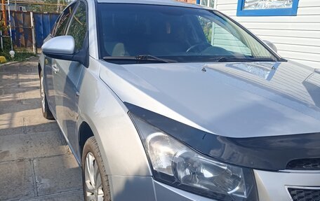 Chevrolet Cruze II, 2011 год, 670 000 рублей, 3 фотография
