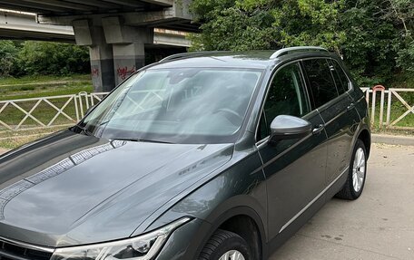 Volkswagen Tiguan II, 2020 год, 2 750 000 рублей, 6 фотография
