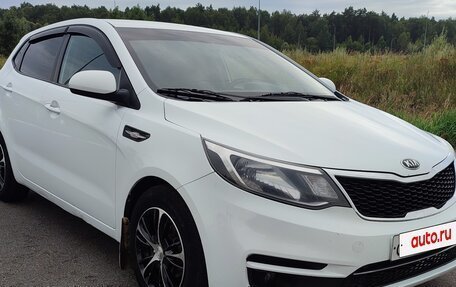 KIA Rio III рестайлинг, 2015 год, 850 000 рублей, 4 фотография