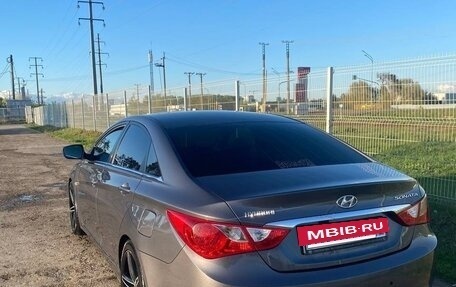 Hyundai Sonata VI, 2011 год, 1 200 000 рублей, 7 фотография