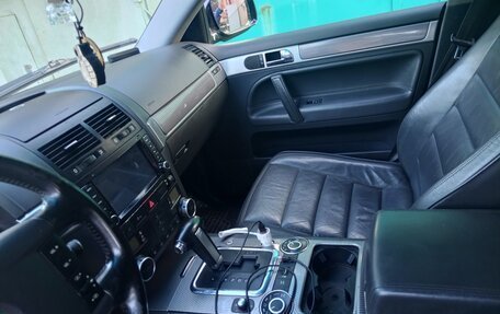 Volkswagen Touareg III, 2005 год, 780 000 рублей, 12 фотография