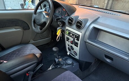 Renault Logan I, 2005 год, 270 000 рублей, 3 фотография