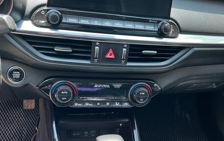 KIA Cerato IV, 2018 год, 1 850 000 рублей, 12 фотография