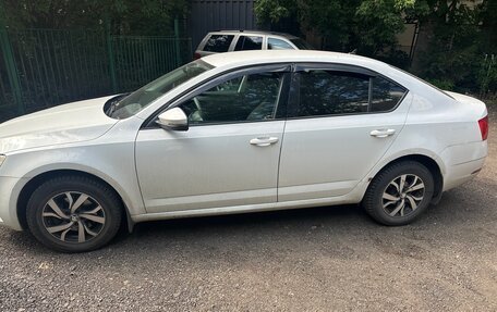 Skoda Octavia, 2019 год, 1 500 000 рублей, 4 фотография