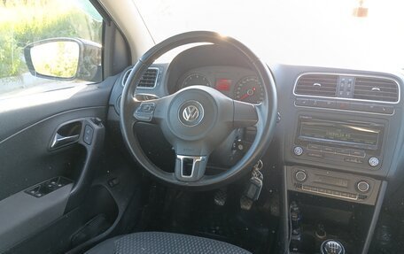 Volkswagen Polo VI (EU Market), 2012 год, 730 000 рублей, 11 фотография