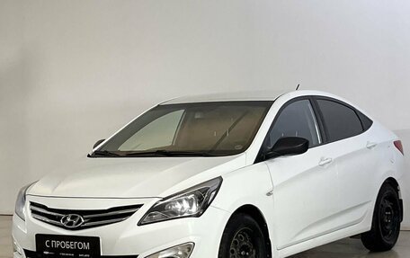 Hyundai Solaris II рестайлинг, 2016 год, 827 000 рублей, 3 фотография
