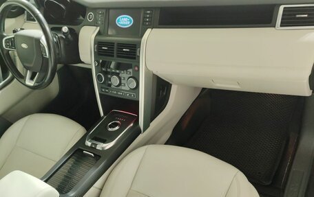 Land Rover Discovery Sport I рестайлинг, 2018 год, 2 390 000 рублей, 13 фотография